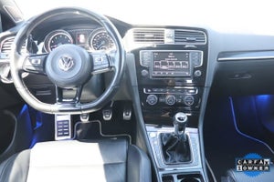 2016 Volkswagen Golf R .
